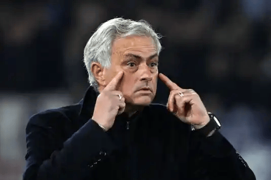 61岁狂人穆帅欧冠豪赌！绝杀老东家后，他的魔法还剩几成功力？